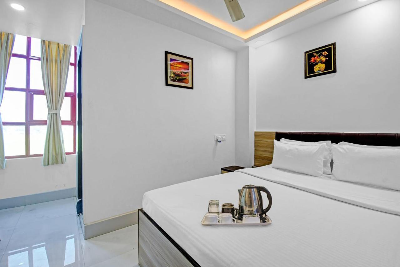 מלון טארפית Oyo Townhouse 779 Gods County מראה חיצוני תמונה